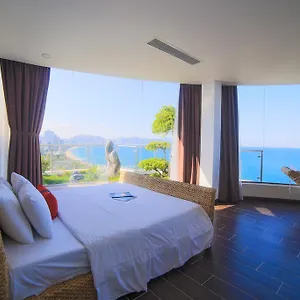 The Light 4* Nha Trang